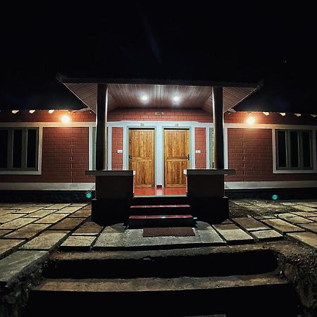 Mahout Resort Wayanad - An Experiential Jungle Stay With Waterfall Kalpatta Zewnętrze zdjęcie